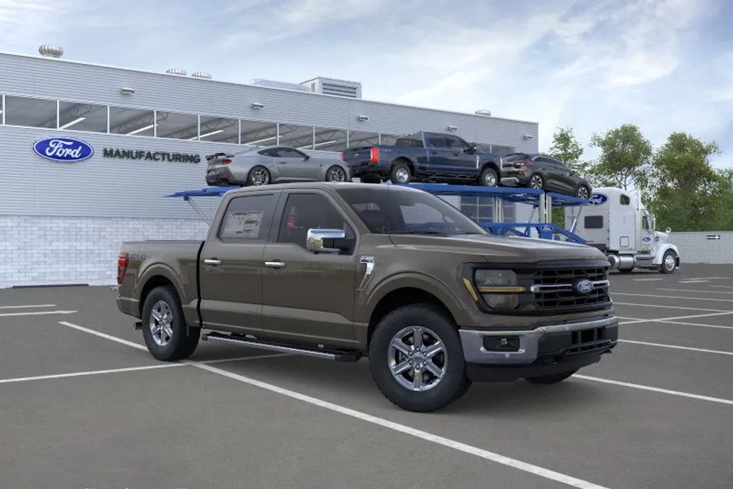2025 Ford F-150 XLT photo 1