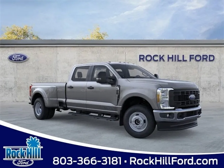 2025 Ford F-350 photo 1