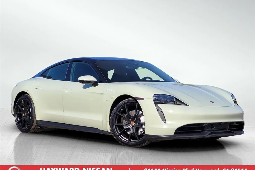 2023 Porsche Taycan Base photo 1