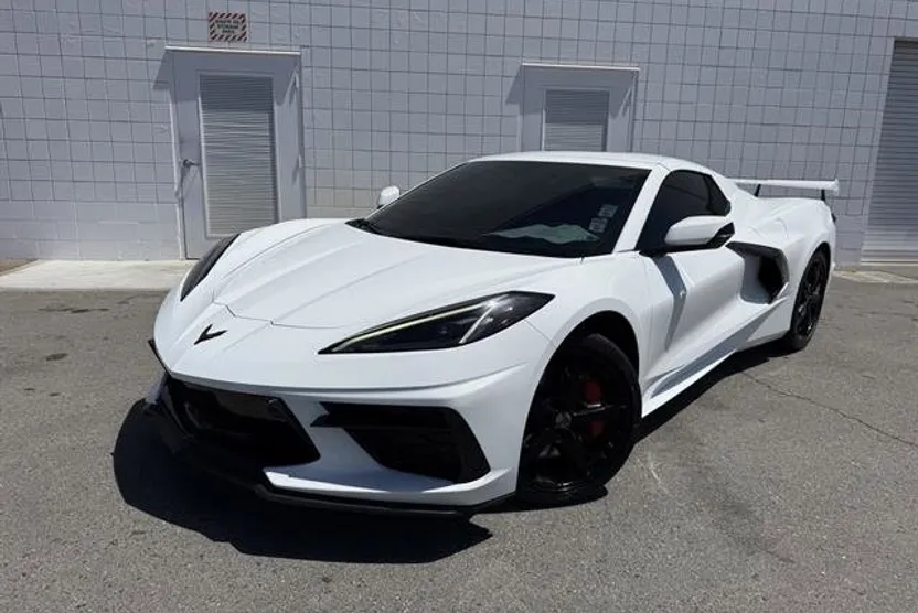 2022 Chevrolet Corvette 2LT photo 1