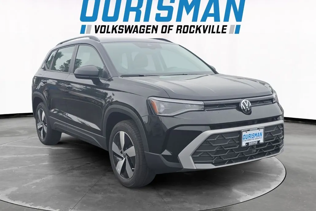 2025 Volkswagen Taos S photo 1
