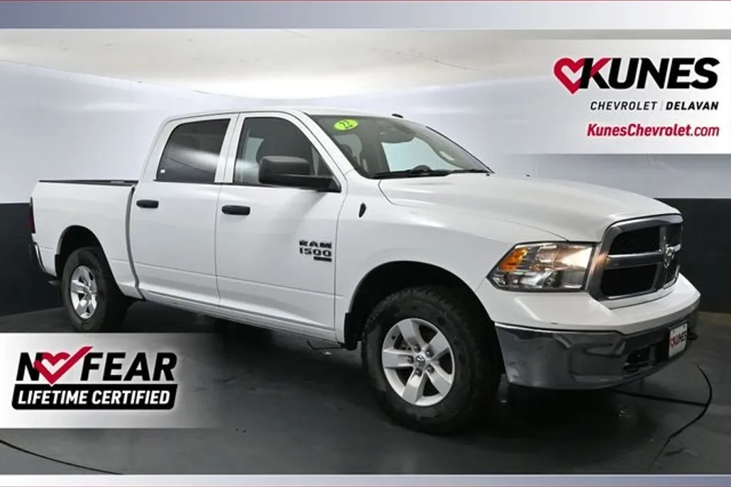 2022 Ram 1500 Classic SLT photo 1