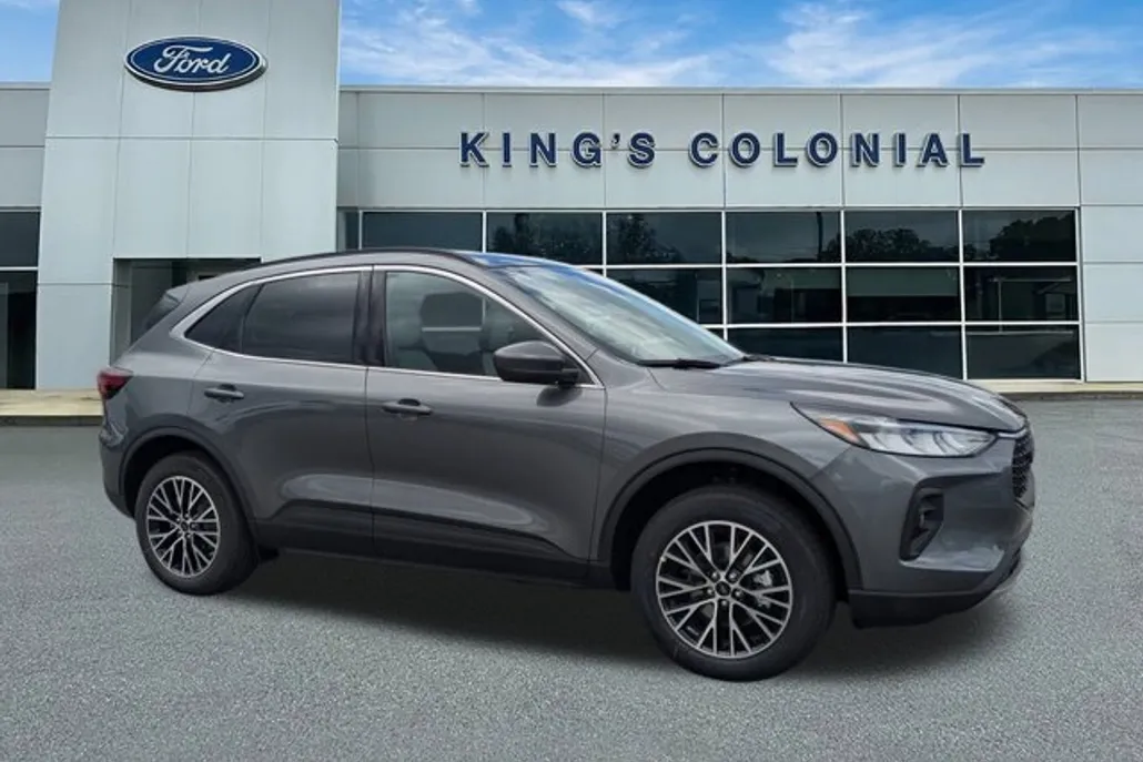 2025 Ford Escape Plug-In Hybrid photo 1