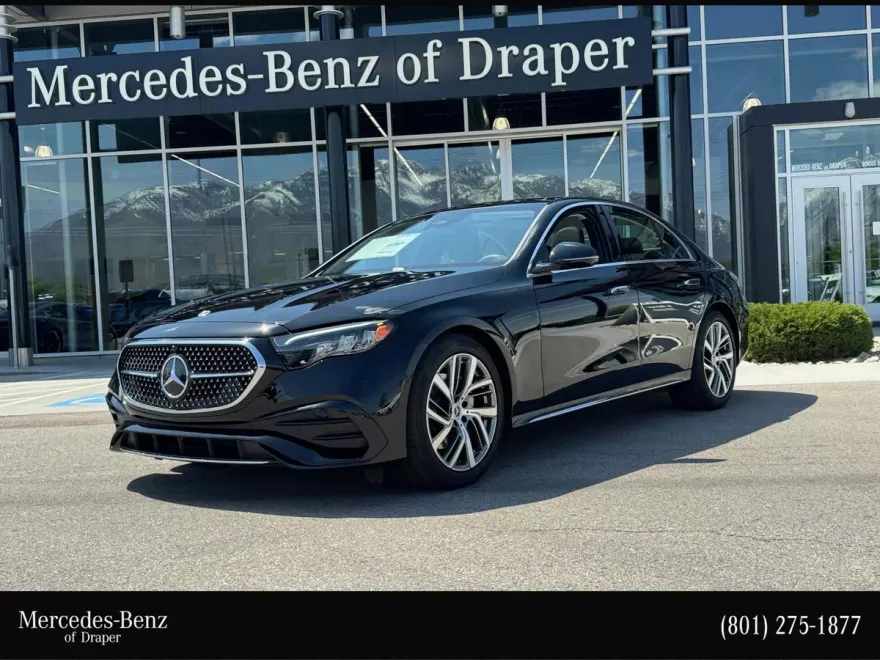 2025 Mercedes Benz E 350 4MATIC photo 1