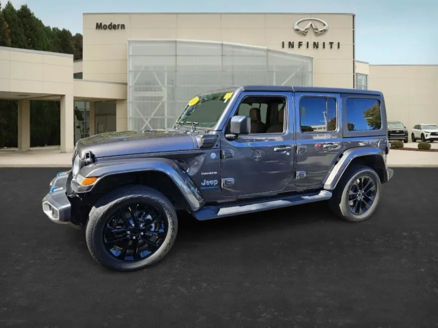 2023 Jeep Wrangler 4xe Sahara photo 1