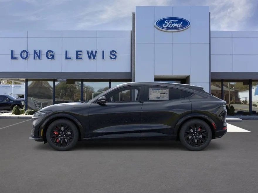 2025 Ford Mustang Mach-E Premium photo 1