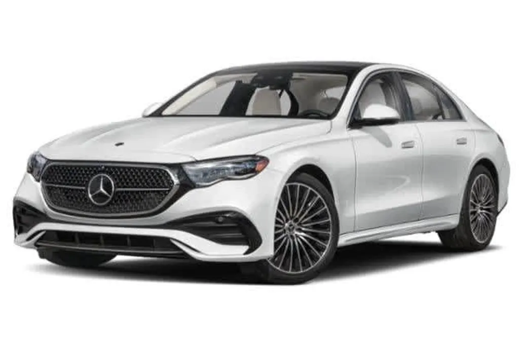 2026 Mercedes Benz E 4MATIC photo 1