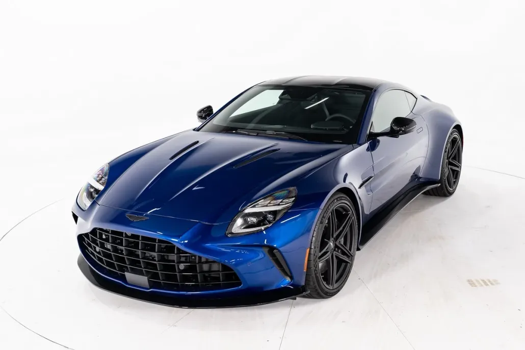 2025 Aston Martin Vantage AM6 photo 1