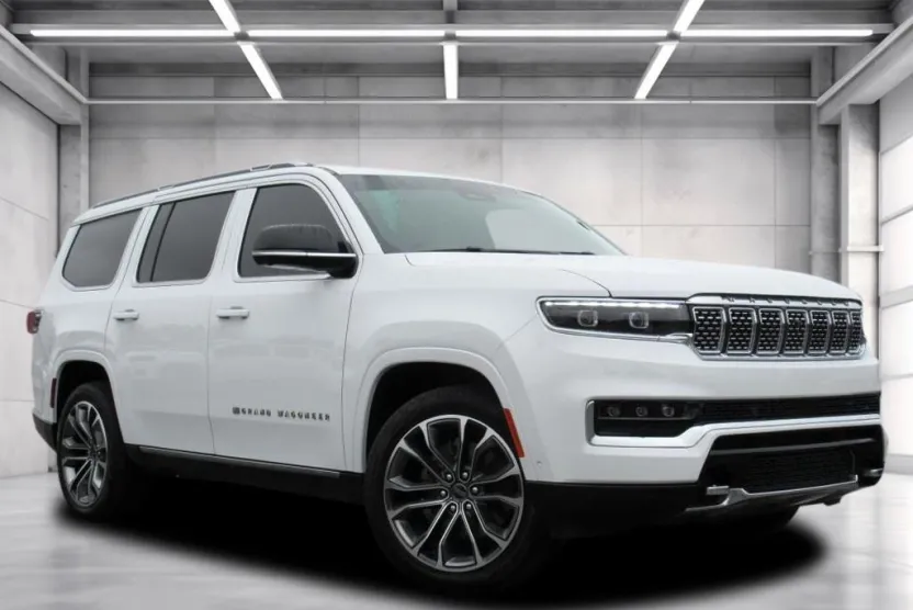 2024 Jeep Grand Wagoneer III photo 1