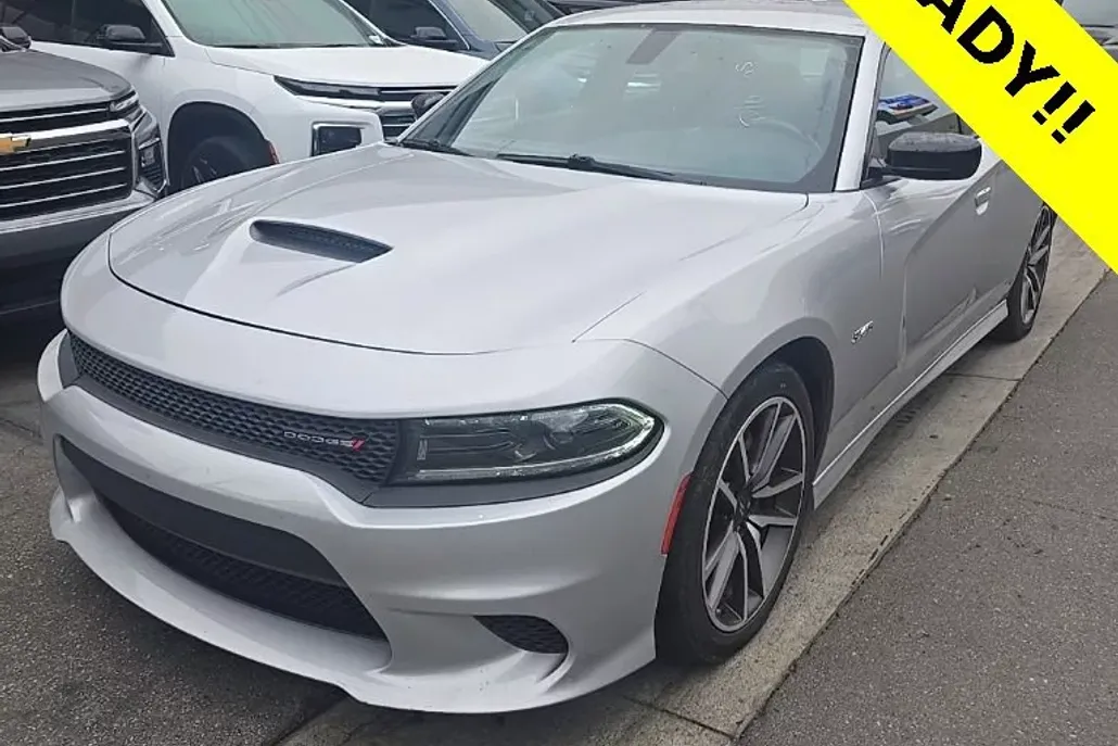 2023 Dodge Charger R/T photo 1