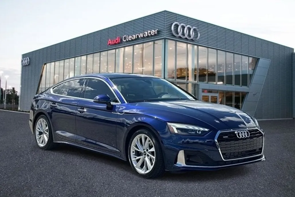 2022 Audi A5 Premium Plus 40 TFSI Quattro photo 1