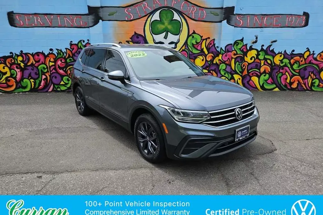 2022 Volkswagen Tiguan SE photo 1