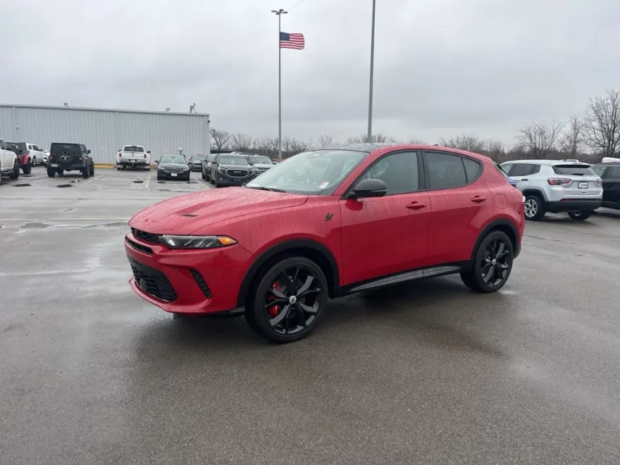 2025 Dodge Hornet R/T Plus photo 1