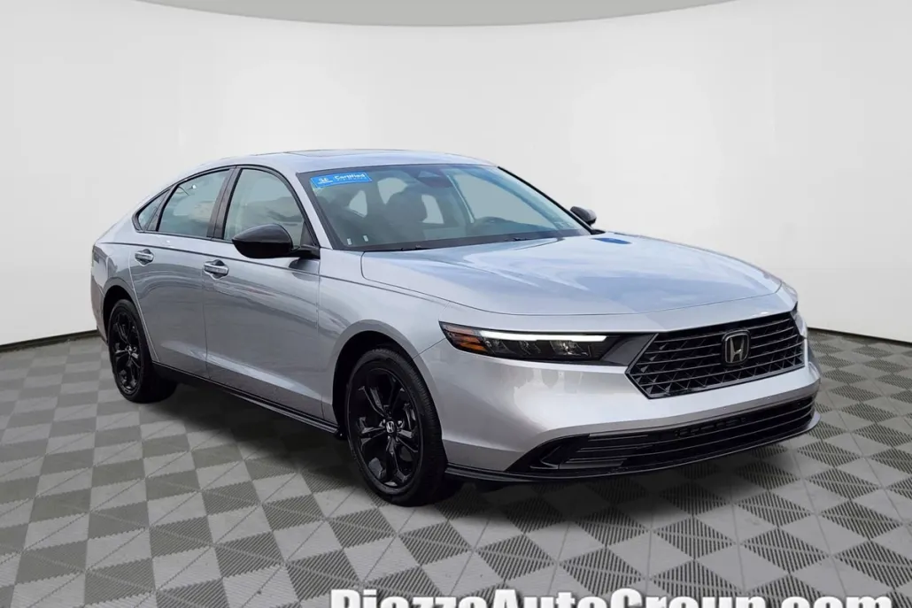 2025 Honda Accord SE photo 1