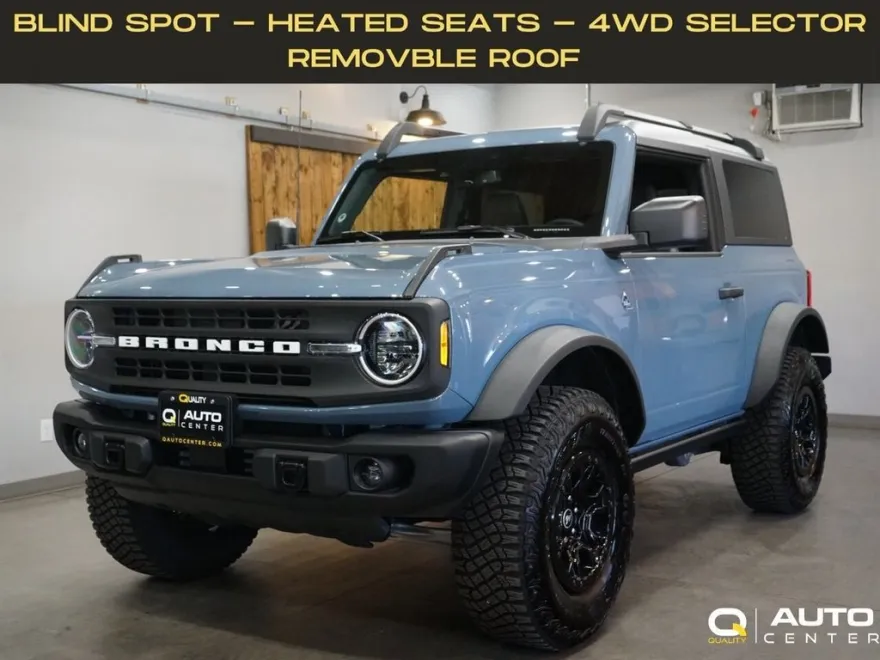 2024 Ford Bronco Black Diamond photo 1