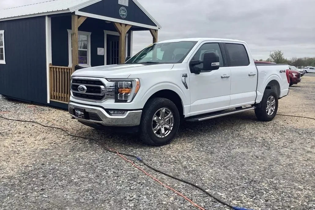 2022 Ford F-150 XLT photo 1