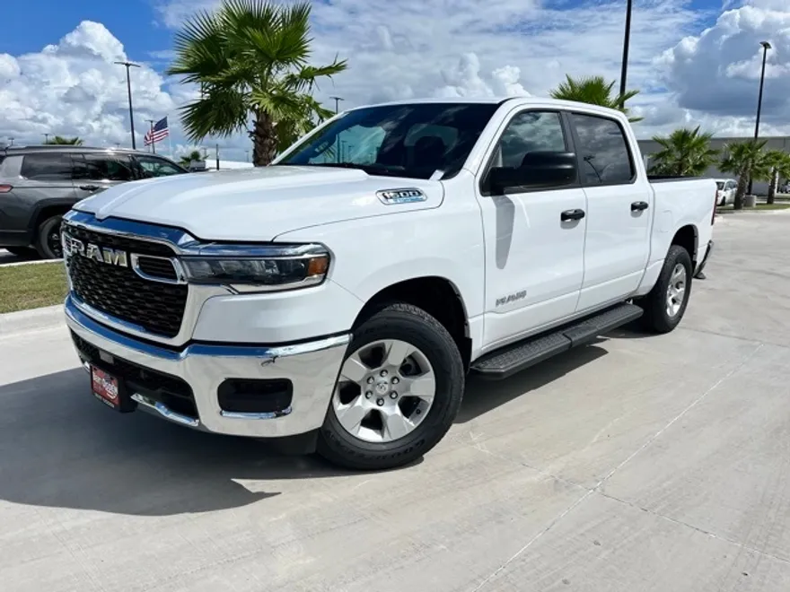 2025 Ram 1500 Tradesman photo 1
