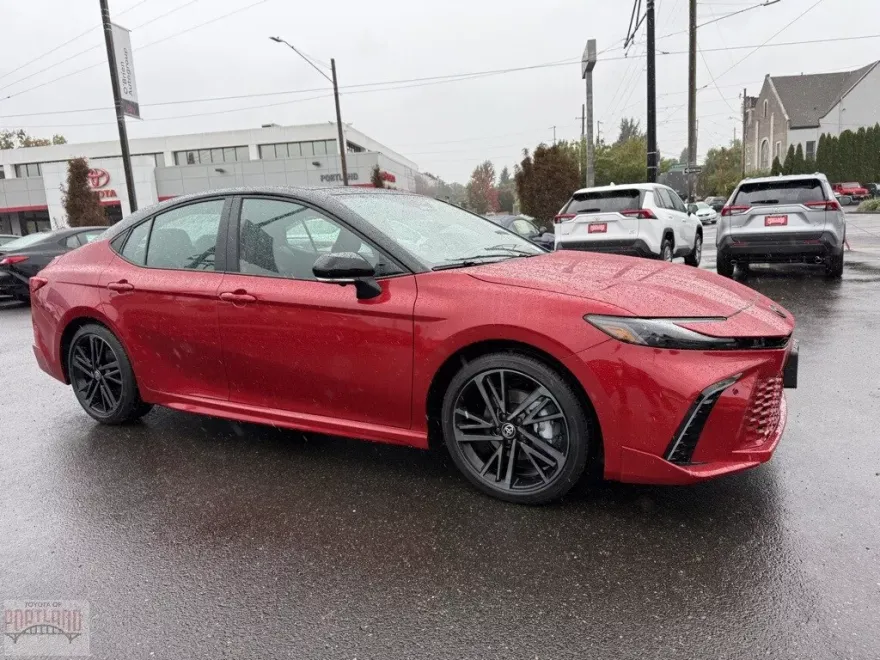 2025 Toyota Camry XSE photo 1