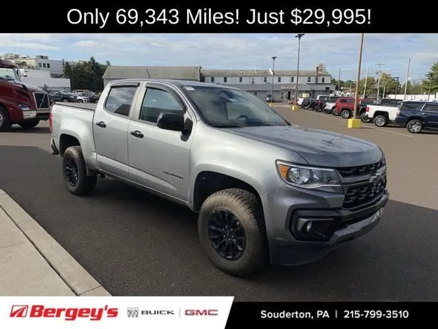 2022 Chevrolet Colorado Z71 photo 1