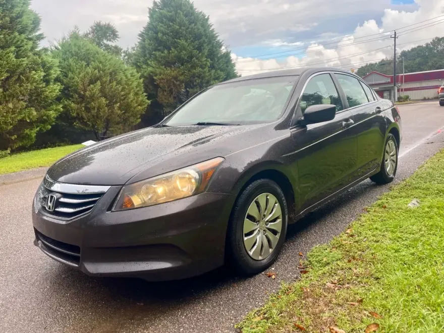 2011 Honda Accord LX photo 1