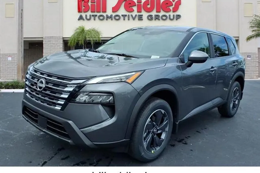 2026 Nissan Rogue SV photo 1
