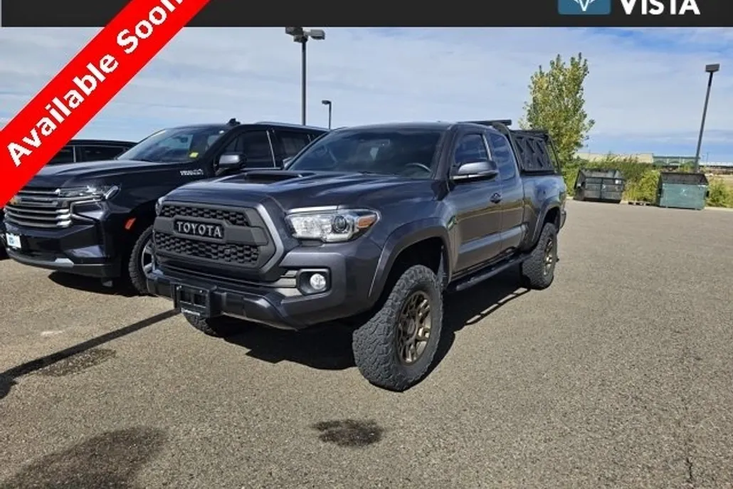 2021 Toyota Tacoma Access Cab photo 1