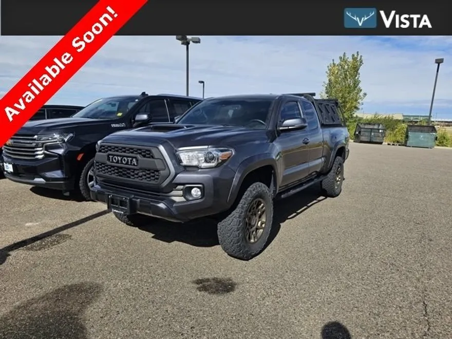 2021 Toyota Tacoma Access Cab photo 1