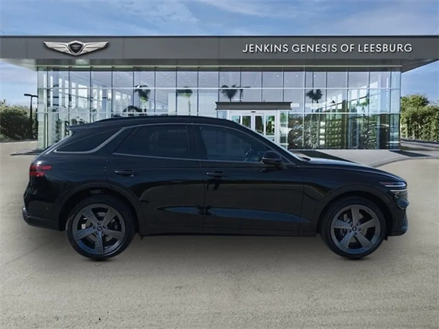 2024 Genesis GV70 3.5T Sport Advanced photo 1