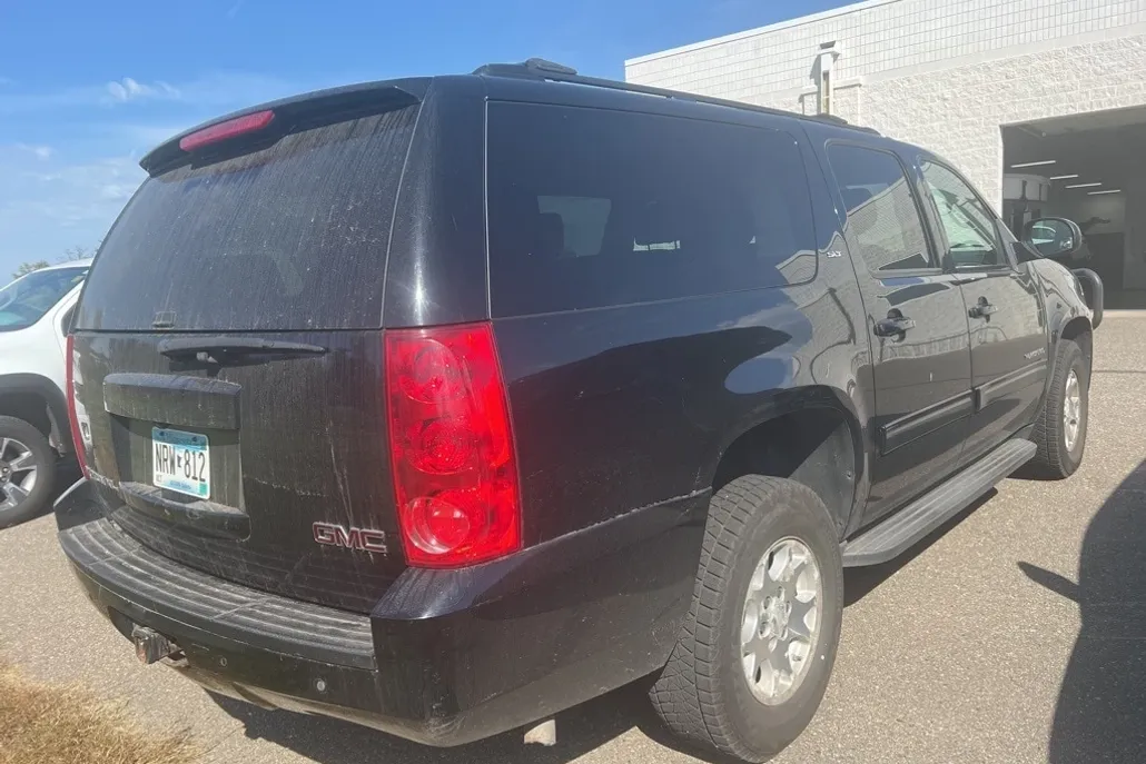 2014 Gmc Yukon XL 1500 SLT photo 1