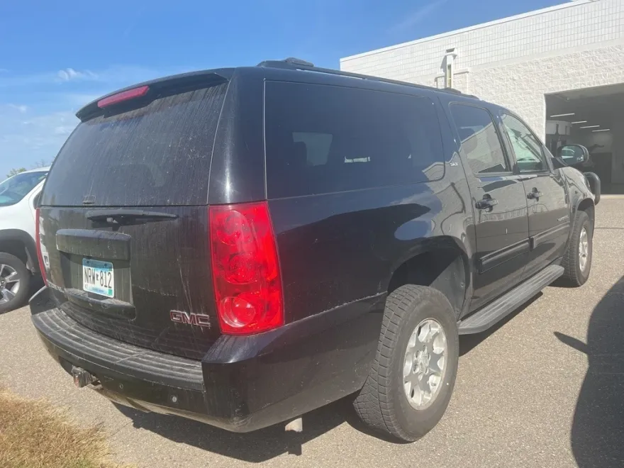 2014 Gmc Yukon XL 1500 SLT photo 1