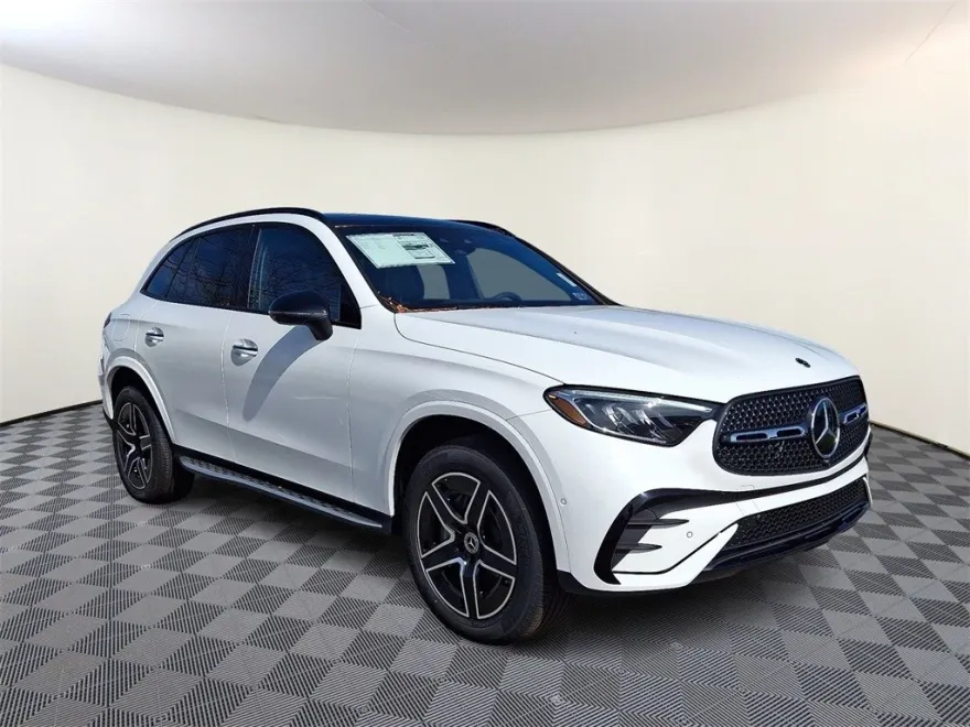 2026 Mercedes Benz GLC 300 4MATIC photo 1
