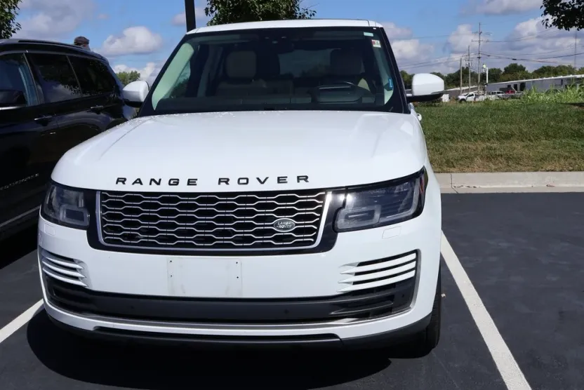 2019 Land Rover Range Rover SuperCharged HSE photo 1