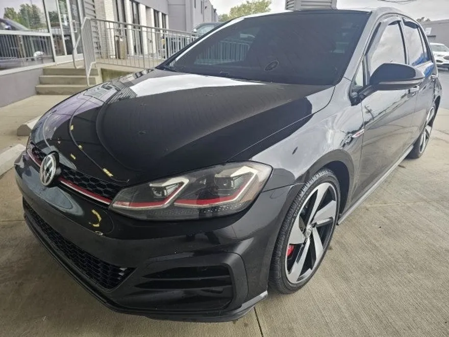 2019 Volkswagen Golf GTI Rabbit SE Autobahn photo 1
