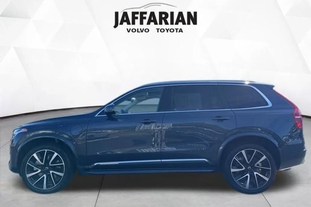 2021 Volvo XC90 Recharge T8 Inscription Expression photo 1