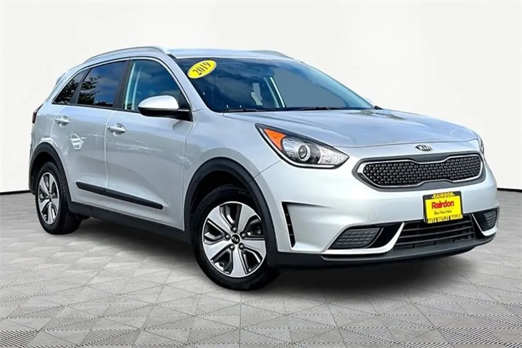 2019 Kia Niro LX photo 1