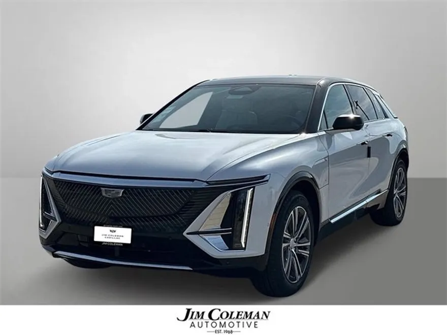 2025 Cadillac Lyriq Luxury photo 1