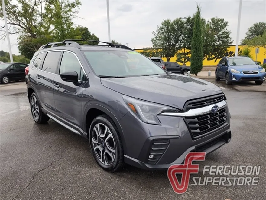 2025 Subaru Ascent Limited photo 1
