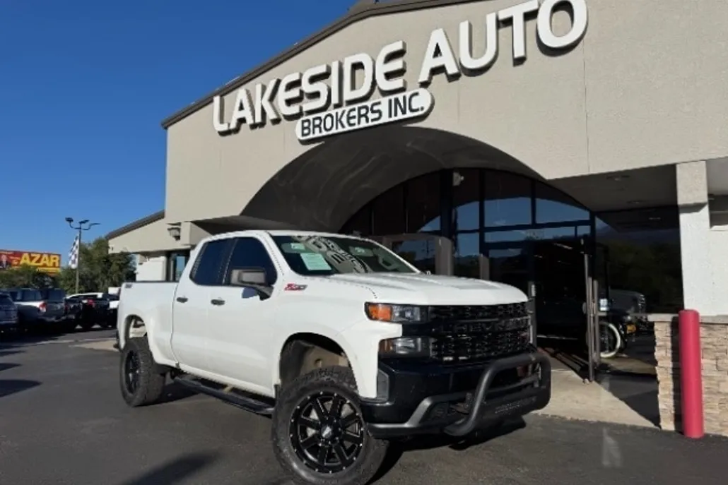 2019 Chevrolet Silverado 1500 Custom Trail Boss photo 1