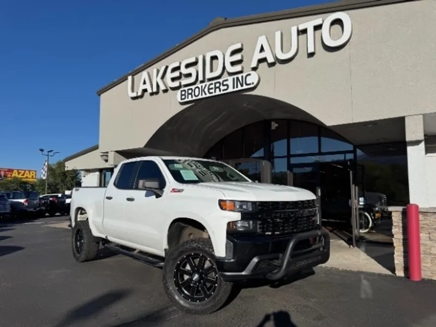 2019 Chevrolet Silverado 1500 Custom Trail Boss photo 1