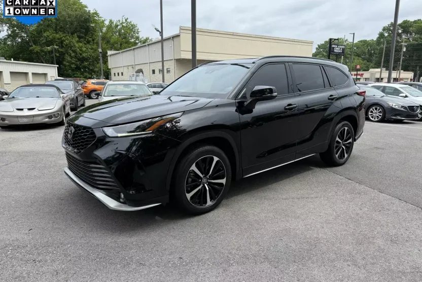2022 Toyota Highlander XSE photo 1