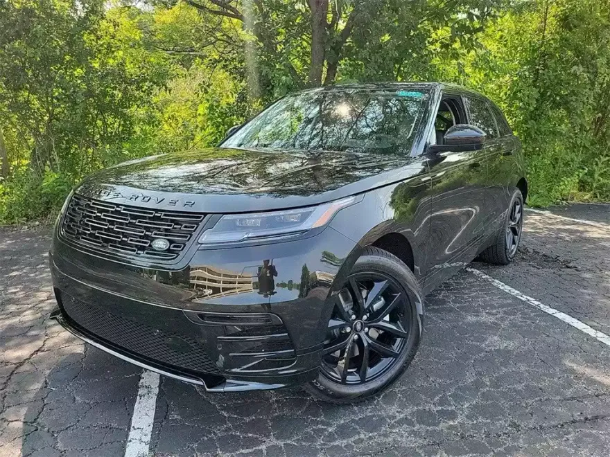 2025 Land Rover Range Rover Velar SE photo 1