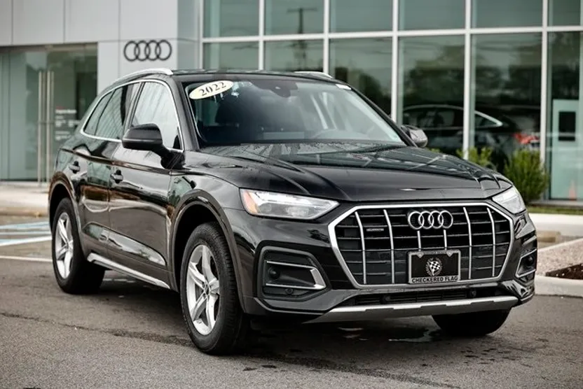 2023 Audi Q5 40 Premium photo 1