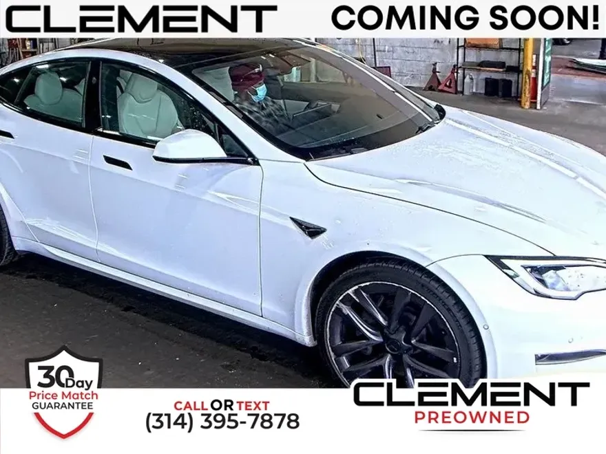 2022 Tesla Model S Plaid photo 1