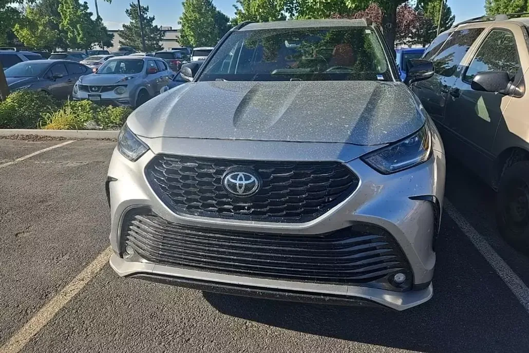 2022 Toyota Highlander XSE photo 1