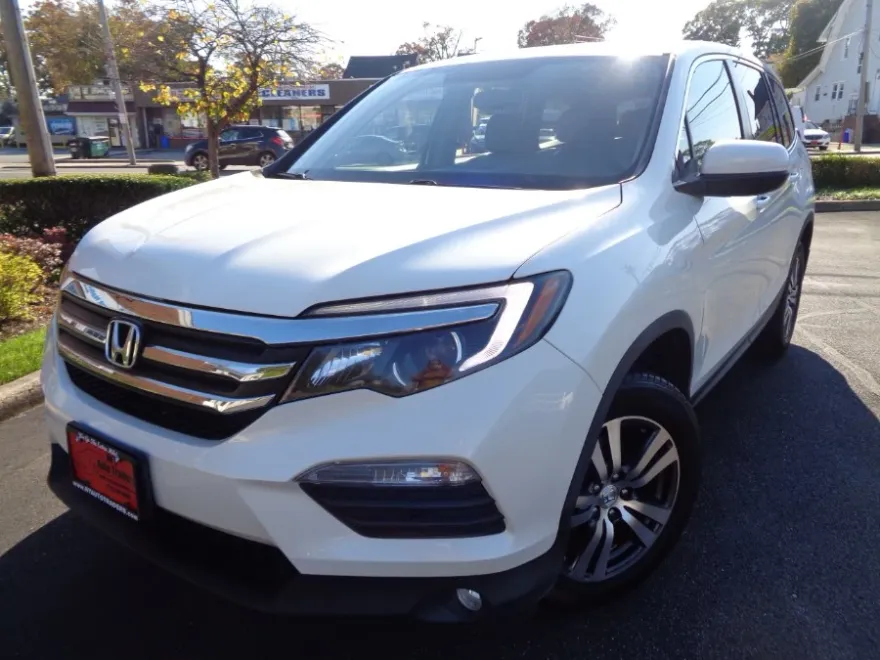2016 Honda Pilot EX-L photo 1