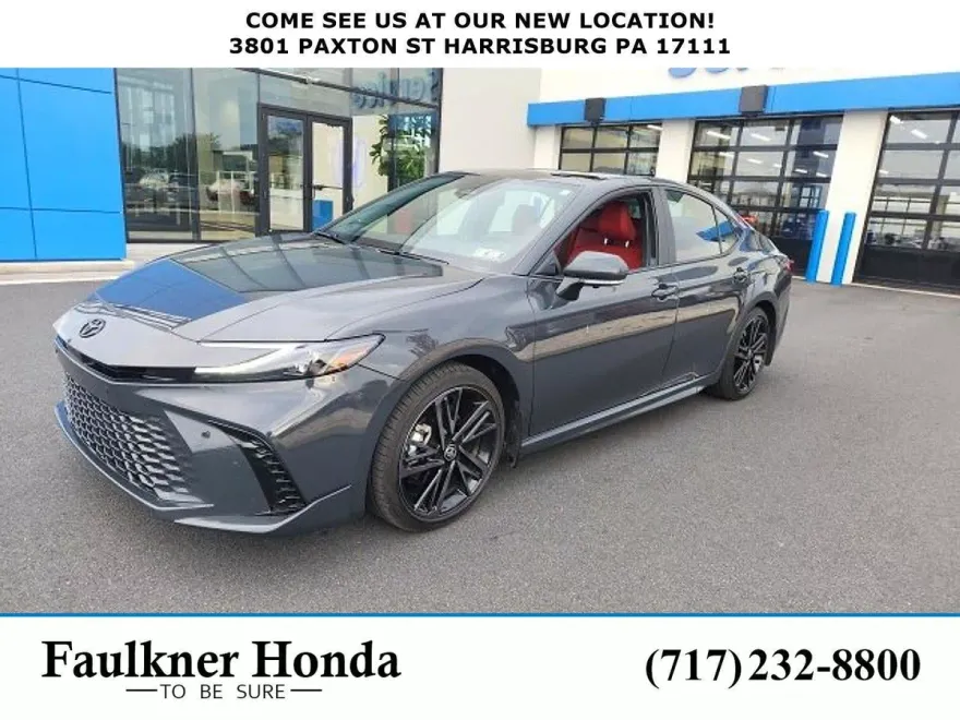 2025 Toyota Camry XSE photo 1