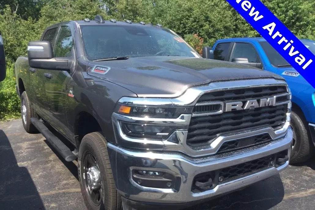 2025 Ram 2500 Tradesman photo 1