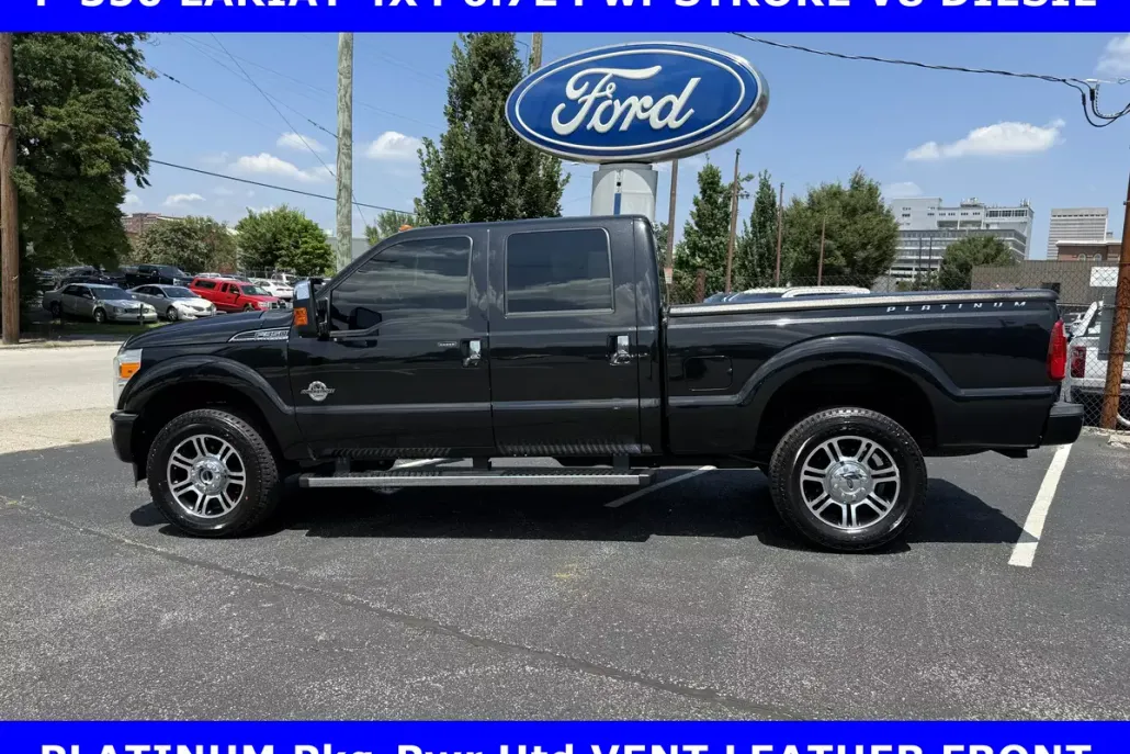 2015 Ford F-350 Lariat Platinum photo 1