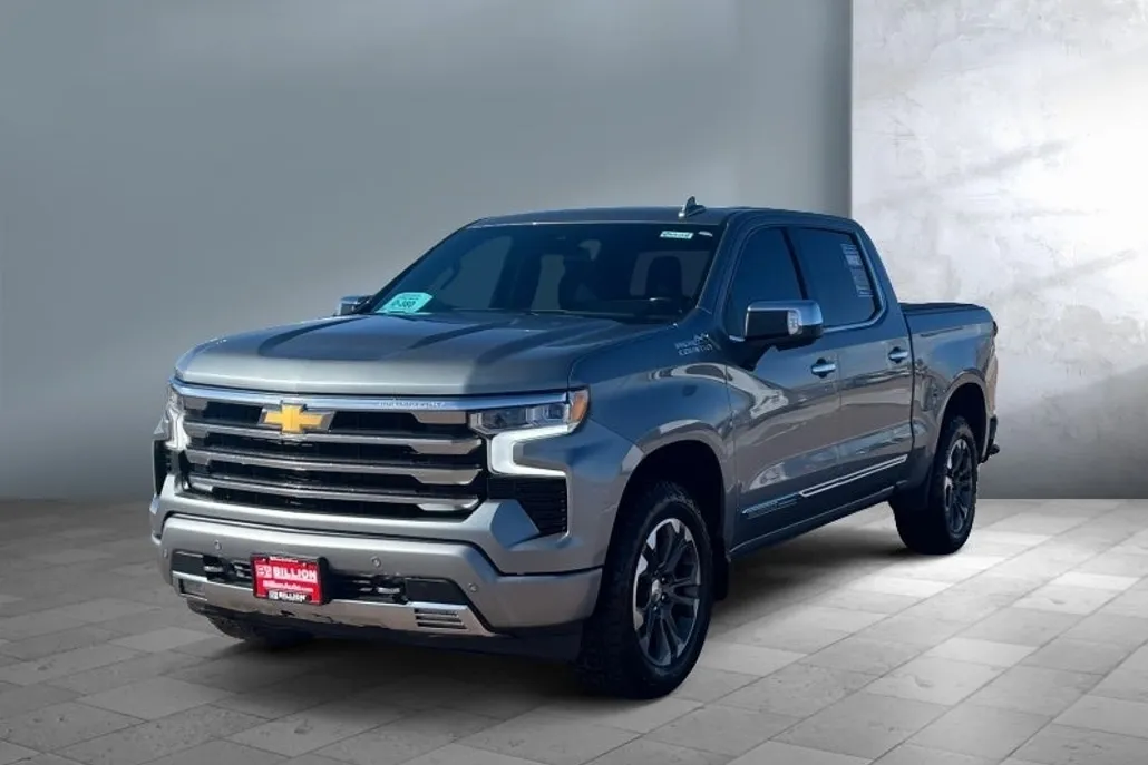 2023 Chevrolet Silverado 1500 High Country photo 1