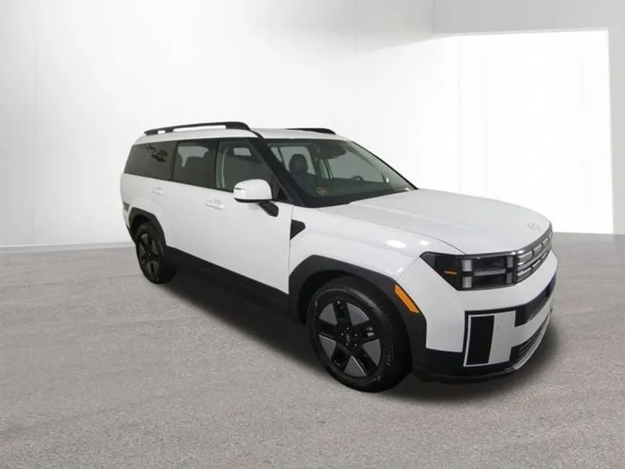2026 Hyundai Santa Fe SEL photo 1